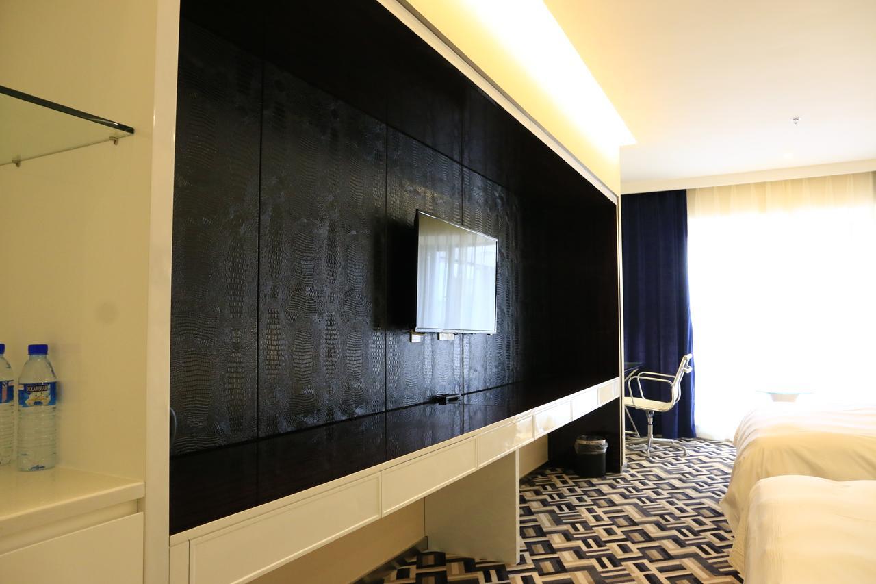 D•Mark Hotel Guiyang  Dış mekan fotoğraf